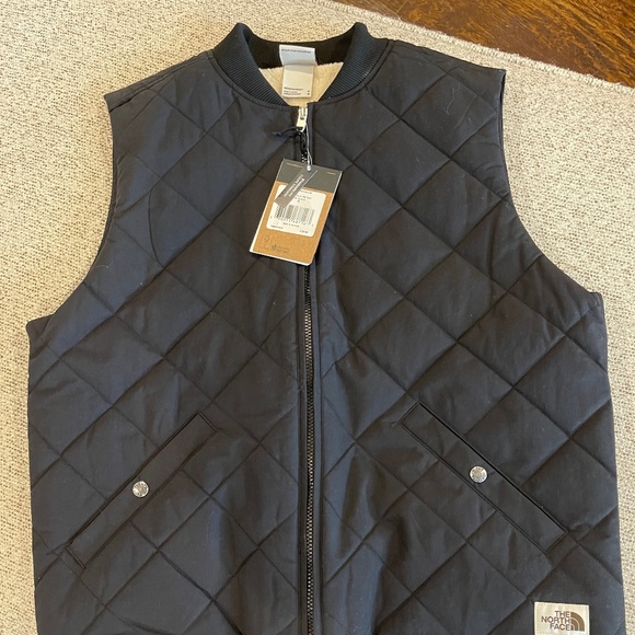 Mens Cuchillo Insulated Vest | Poshmark